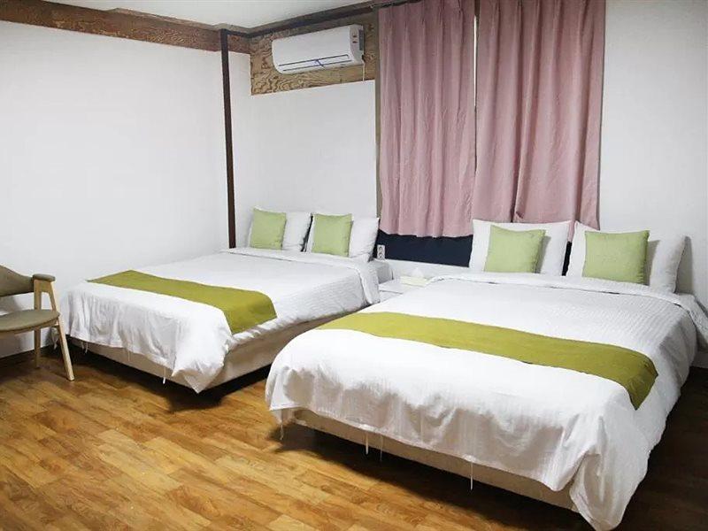 Jeju Miracle Hotel Esterno foto