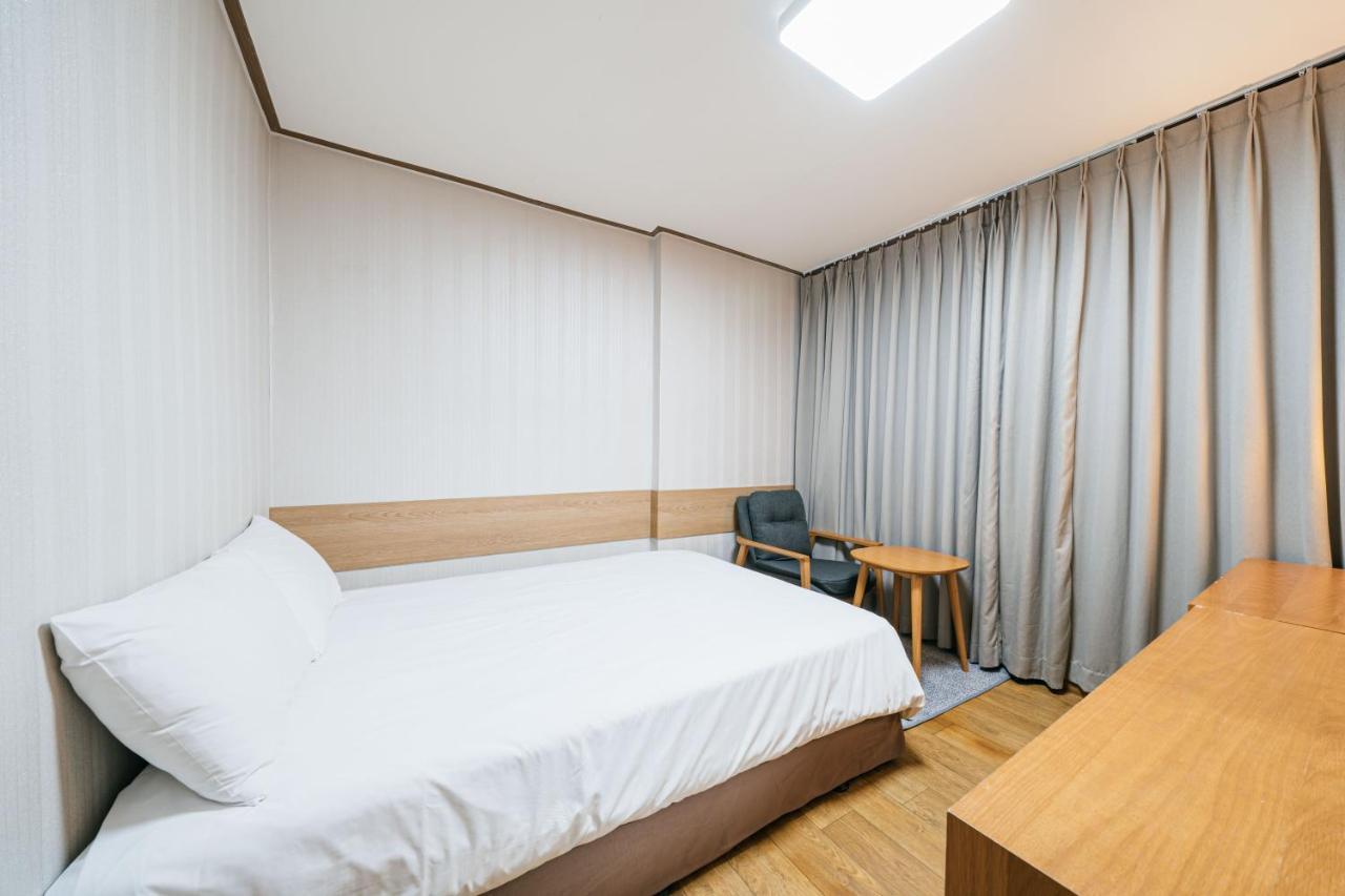 Jeju Miracle Hotel Esterno foto