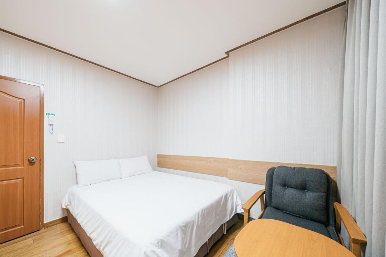 Jeju Miracle Hotel Esterno foto
