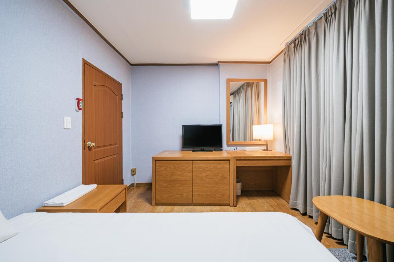 Jeju Miracle Hotel Esterno foto