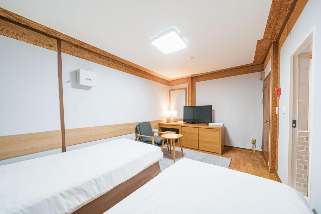 Jeju Miracle Hotel Esterno foto