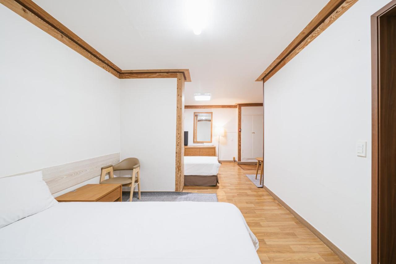 Jeju Miracle Hotel Esterno foto