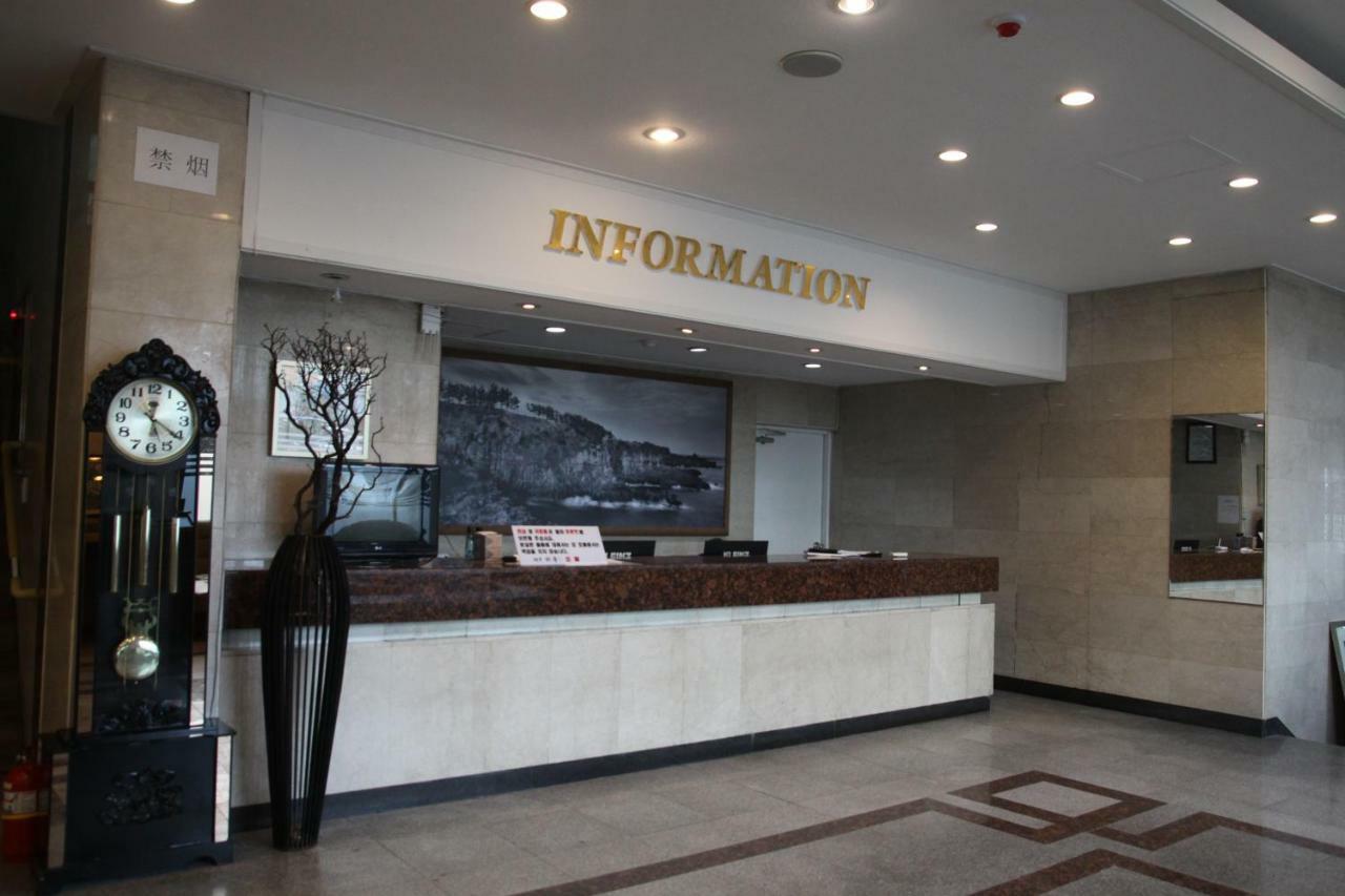 Jeju Miracle Hotel Esterno foto